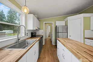 17011 Wisteria Ct SE, Yelm, WA 98597 - Photo 5