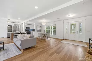 7664 NE 14th St, Medina, WA 98039 - Photo 3