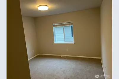 949 121st Ave SE, Lake Stevens, WA 98258 - Photo 17