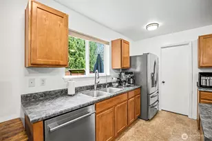 19736 99th St Ct E, Bonney Lake, WA 98391 - Photo 27