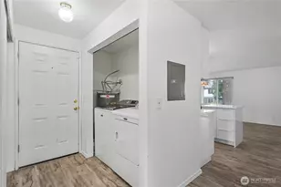 11424 SE 257th Park, Kent, WA 98030 - Photo 7