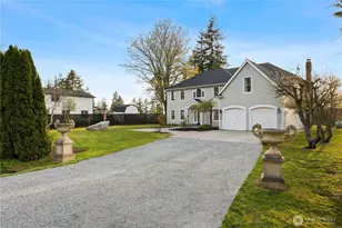 1242 Youngwood Rd, Camano Island, WA 98282 - Photo 3