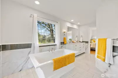 1242 Youngwood Road, Camano Island, WA 98282 - Photo 23