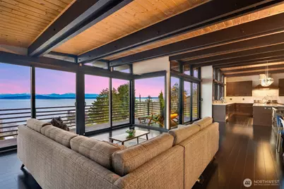 3831 58th Avenue SW, Seattle, WA 98116 - Photo 17