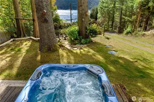 17 Thompson Point Rd, Port Angeles, WA 98363 - Photo 15