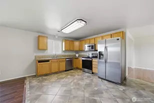 1705 SE Market St, College Place, WA 99324 - Photo 11