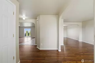 1705 SE Market St, College Place, WA 99324 - Photo 5