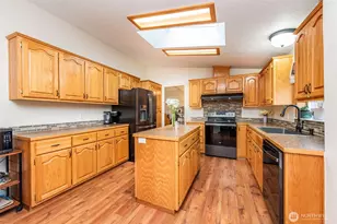 571 Lewis Rd, Port Angeles, WA 98362 - Photo 15