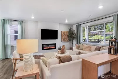 32167 Myrtle Avenue SE, Black Diamond, WA 98010 - Photo 13