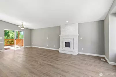 7712 191st Avenue E, Bonney Lake, WA 98391 - Photo 7