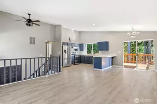 7712 191st Ave E, Bonney Lake, WA 98391 - Photo 9