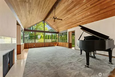 2258 40th Avenue E, Seattle, WA 98112 - Photo 5