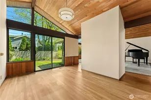 2258 40th Ave E, Seattle, WA 98112 - Photo 7