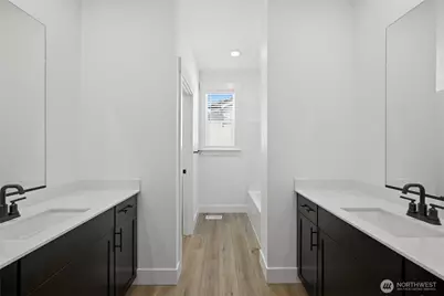 32181 Pacific Avenue SE, Black Diamond, WA 98010 - Photo 19
