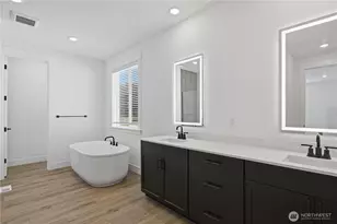 32181 Pacific Ave SE, Black Diamond, WA 98010 - Photo 11