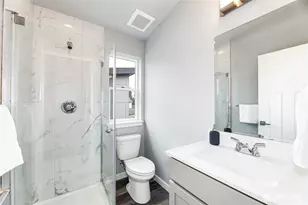 846 SW 136th St, Burien, WA 98166 - Photo 13