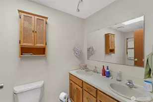 12410 36th Ave E, Tacoma, WA 98446 - Photo 13