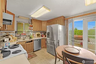 12410 36th Ave E, Tacoma, WA 98446 - Photo 23