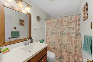 12410 36th Ave E, Tacoma, WA 98446 - Photo 33