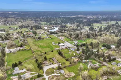 12410 36th Avenue E, Tacoma, WA 98446 - Photo 3