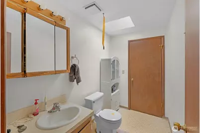 12410 36th Avenue E, Tacoma, WA 98446 - Photo 21