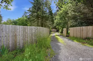 11506 Koeppen Rd SE, Yelm, WA 98597 - Photo 35