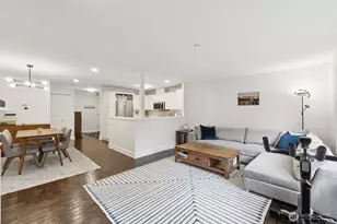 8125 212th St SW, Edmonds, WA 98026 - Photo 3