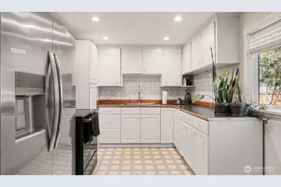 16738 10th Avenue NE, Shoreline, WA 98155 - Photo 9