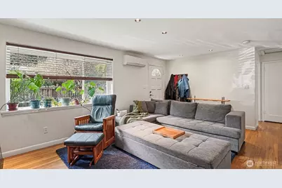 16738 10th Avenue NE, Shoreline, WA 98155 - Photo 7