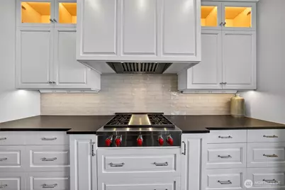 1350 Bonnie View Acres Road, Oak Harbor, WA 98277 - Photo 15