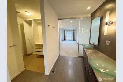 1200 Bellevue Way NE #104, Bellevue, WA 98004 - Photo 23