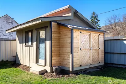 608 Golden Street, Oroville, WA 98844 - Photo 37