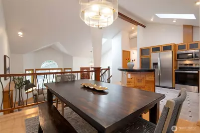 8608 Main Street, Edmonds, WA 98026 - Photo 7