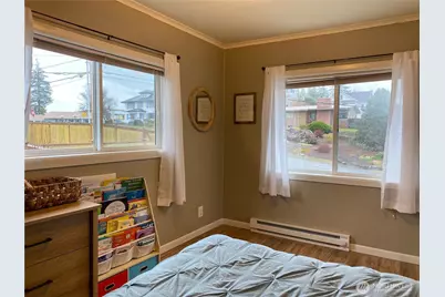 823 Broadway Avenue, South Bend, WA 98586 - Photo 15