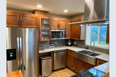 823 Broadway Avenue, South Bend, WA 98586 - Photo 17