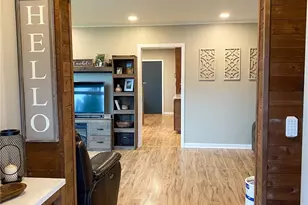 823 Broadway Ave, South Bend, WA 98586 - Photo 9