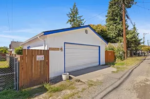 1035 Oakes Ave, Everett, WA 98201 - Photo 27