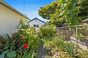 1035 Oakes Ave, Everett, WA 98201 - Photo 23