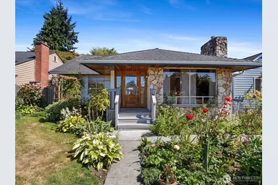 1035 Oakes Ave, Everett, WA 98201 - Photo 1