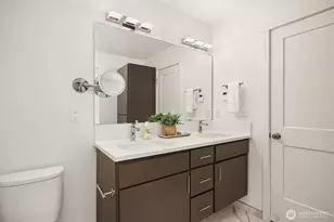 2005 Dexter Ave N, Seattle, WA 98109 - Photo 5