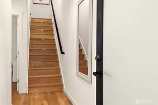 2005 Dexter Ave N, Seattle, WA 98109 - Photo 3