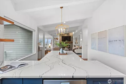 1400 Magnolia Boulevard W, Seattle, WA 98199 - Photo 11