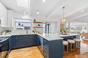 1400 Magnolia Blvd W, Seattle, WA 98199 - Photo 11