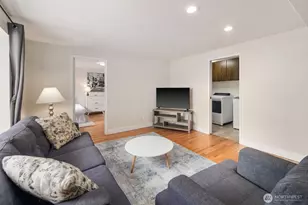 315 124th Pl NE, Bellevue, WA 98005 - Photo 9