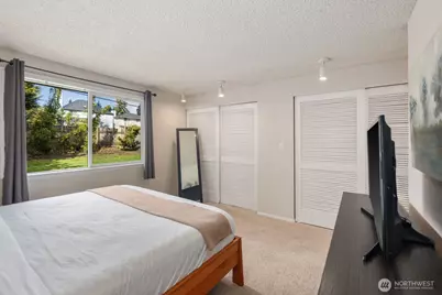 315 124th Place NE, Bellevue, WA 98005 - Photo 15