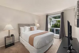 315 124th Pl NE, Bellevue, WA 98005 - Photo 17