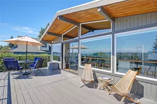 576 Waterline Loop, Camano Island, WA 98282 - Photo 9