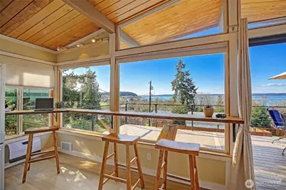 576 Waterline Loop, Camano Island, WA 98282 - Photo 7