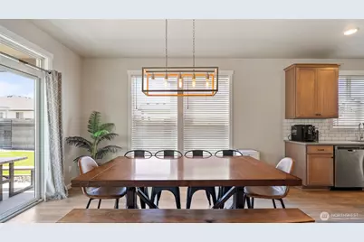 8215 Cardinal Peak St, West Richland, WA 99353 - Photo 11