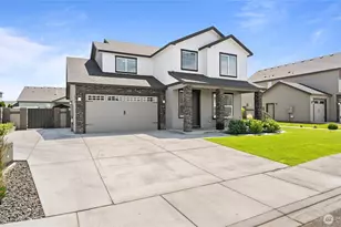 8215 Cardinal Peak St, West Richland, WA 99353 - Photo 1